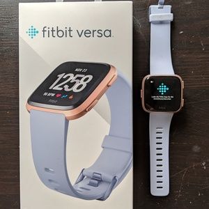 Fitbit Versa smart watch - like new!